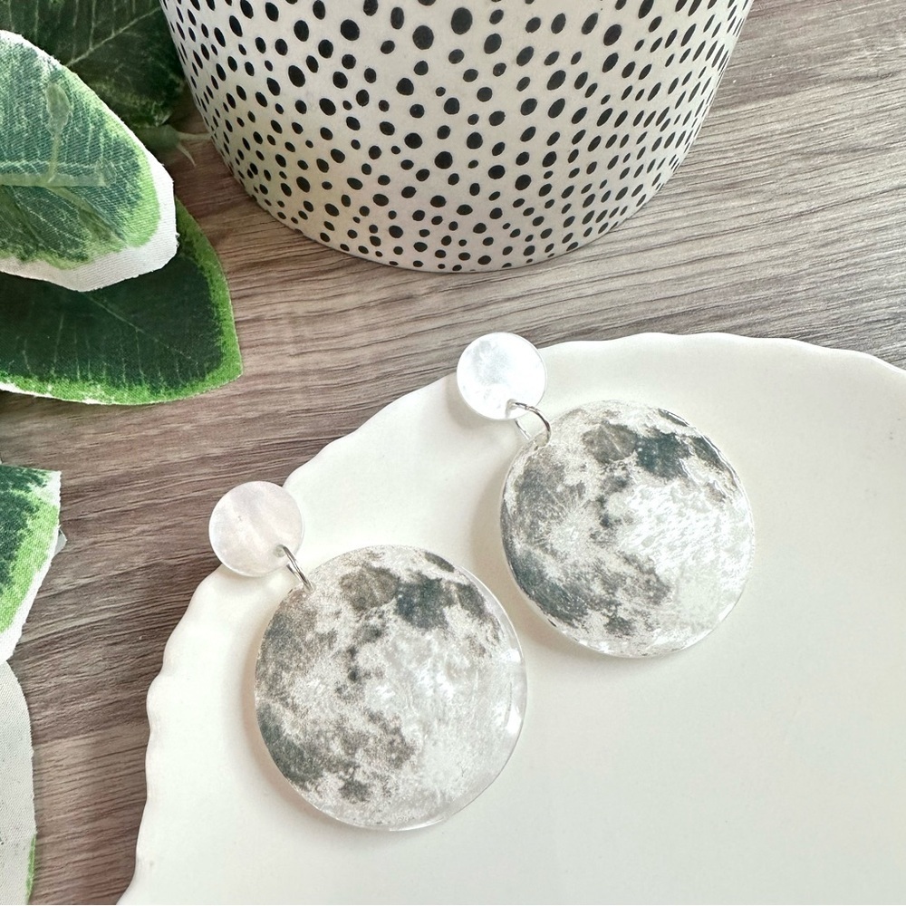 2/$30🌵 Full Moon Acrylic Earrings Night Sky Outer Space Jewelry Gift NEW